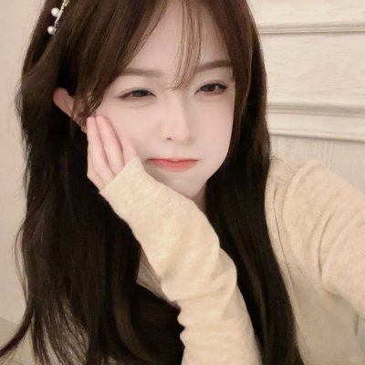 站起来的女孩